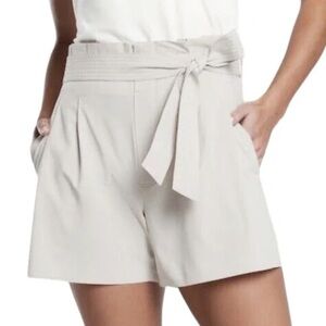 🆕 Athleta Skyline Shorts Lightweight Tie Waist - 18